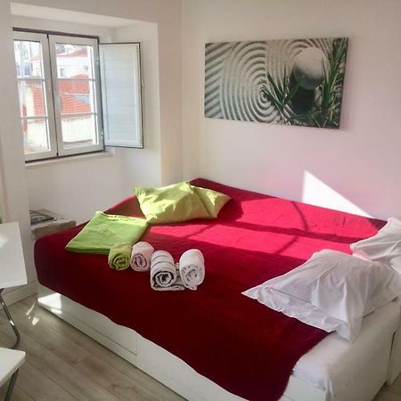 Pequeno Hostel Studio Lisboa Ngoại thất bức ảnh